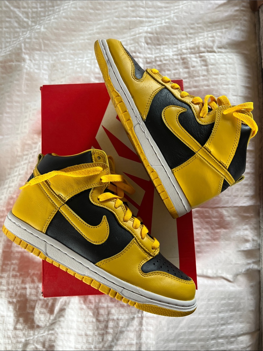 Nike Jordan 1  EUC size 4.5 women’s 6